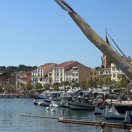 Sanary Apartments * Sanary-sur-Mer